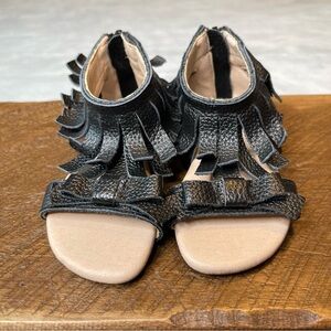 Monkey Feet Black Fringe Sandals Size 18-24 mo size 5/5.5 toddler
